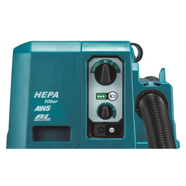 Aku vysavač Makita VC013GLZ 40V XGT, solo