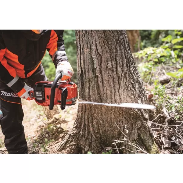 Aku řetězová pila Makita UC030GZ03 500 mm Li-ion XGT 40V,bez aku Z