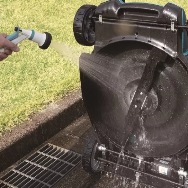 Aku sekačka Makita DLM539Z s pojezdem 530mm Li-ion LXT 2x18V - solo