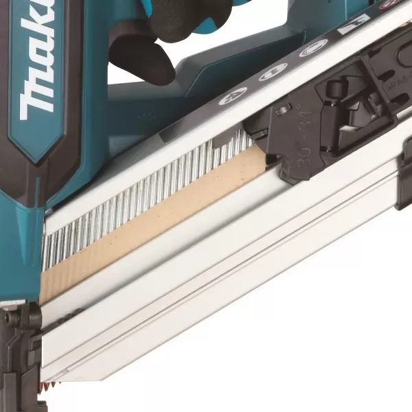 Aku hřebíkovačka Makita BN001GZ XGT, 40V, bez aku