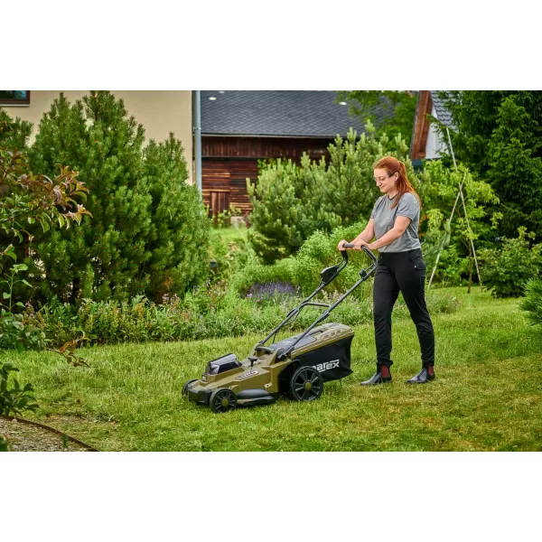 Aku sekačka Narex CST 430, 2x20V(4Ah)