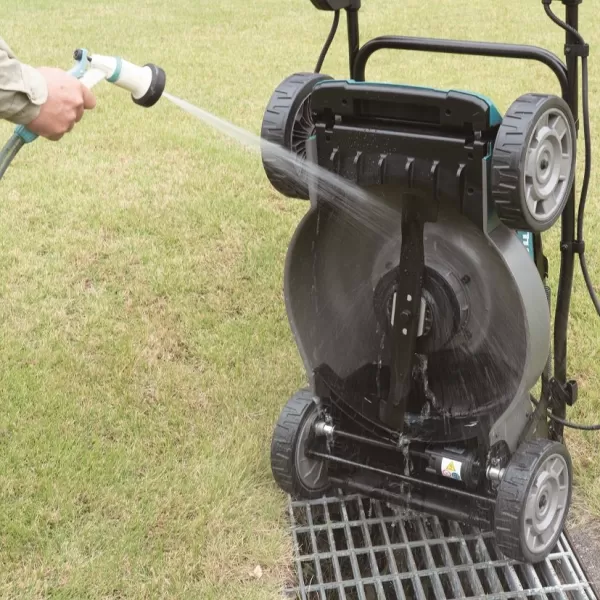 Aku sekačka s pojezdem Makita LM002GZ,530mm Li-ion XGT 40V - solo