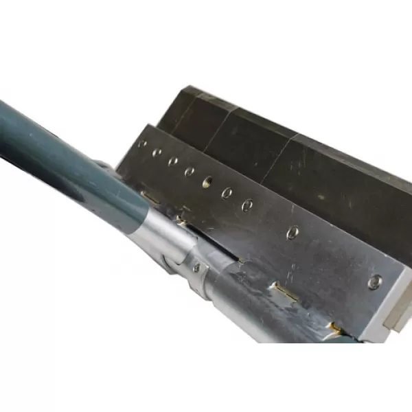 Ohraňovací stroj FP 30