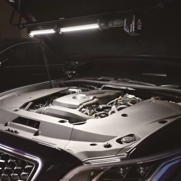 Aku LED svítilna Li-ion LXT 14,4V + 18V Makita DML818