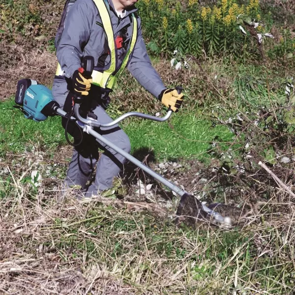 Aku křovinořez Li-ion XGT 40V,bez aku Z