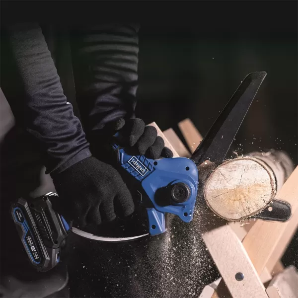 Aku prořezávací pila BC-PS150-X - 20 V IXES (bez baterie a nabíječky) Scheppach