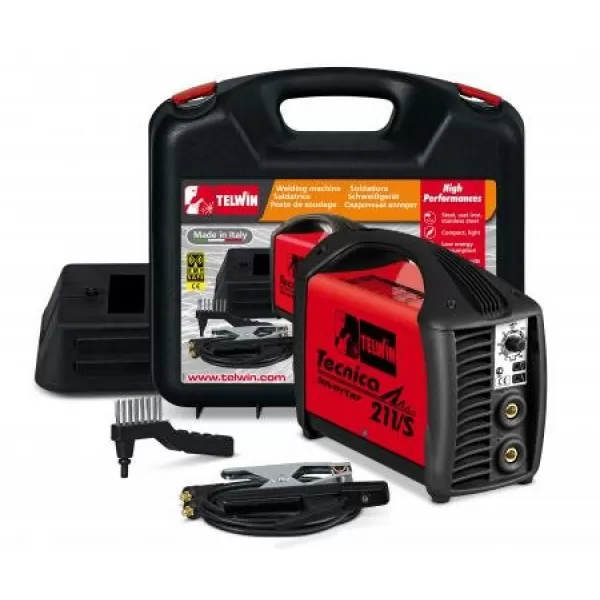 Svařovací invertor v kufru včetně kabelů Telwin TECNICA 211/S 50816122