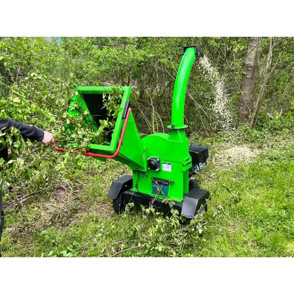 Drtič větví Zipper ZI-HAEK15000