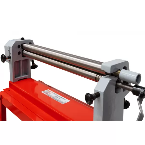 Ruční zakružovačka plechu Holzmann BBM610