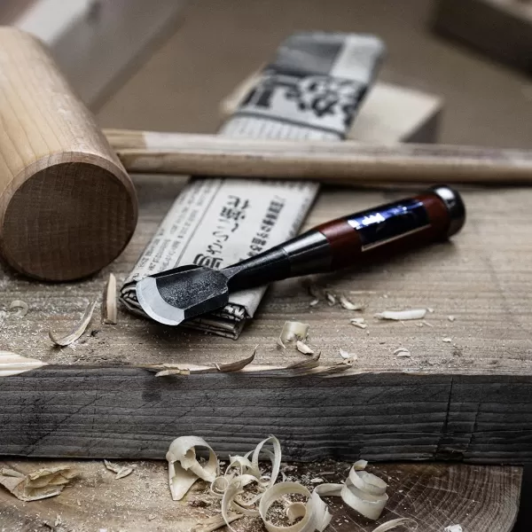 Japonské řezbářské dláto YOSHIHIRO Tataki Sotomaru – 24 mm