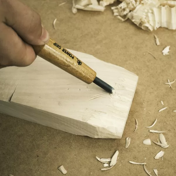 Japonské řezbářské mini-dláto MIKISYO Power Grip s U čepelí - 7,5 mm