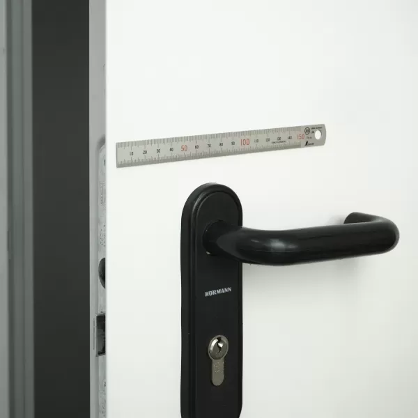 Japonské nerezové pravítko SHINWA s magnetem - 150 mm