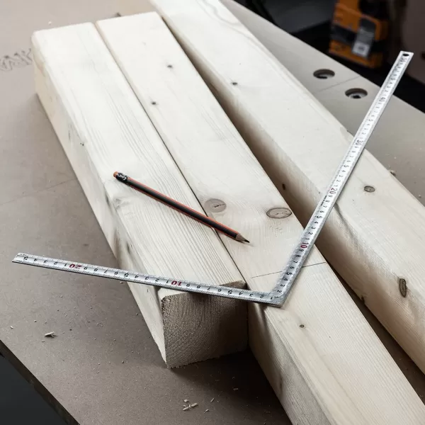 Truhlářský ocelový úhelník SK11 - 500 mm