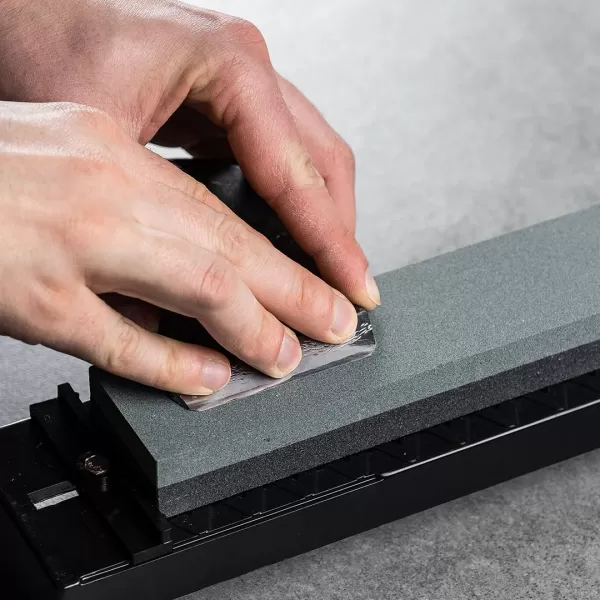 Japonský vodní brusný kámen KINRYOMA - zrnitost 120 a 220