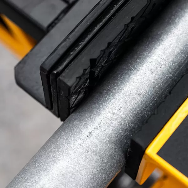 Přenosný stojanový svěrák STRONGBOLD S1