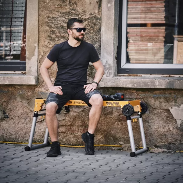 Multifunkční skládací stůl a plošina STRONGBOLD StrongBench B910