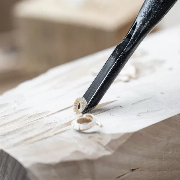 Japonské drážkovací řezbářské dláto YOSHIHIRO Sankaku - 6 mm