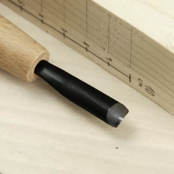 Japonské řezbářské dláto SEIGEN Yasuki s U čepelí - 9 mm