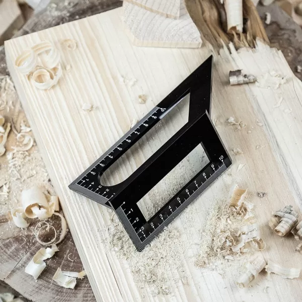 Japonské pokosové pravítko SK11 45 + 90° + 135° z polykarbonátu