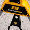 Přenosný stojanový svěrák STRONGBOLD S1