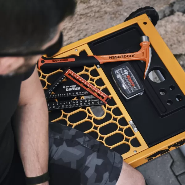 Multifunkční skládací stůl a plošina STRONGBOLD StrongBench B910