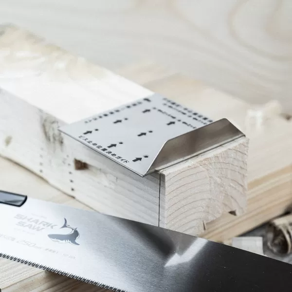 Nerezové vodítko 2x4 Rakuda pro řezání japonskou pilkou