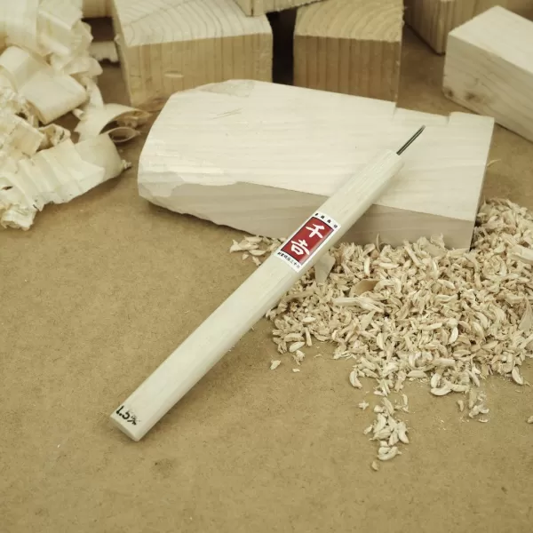 Japonské řezbářské mini-dláto SENKICHI s plochou čepelí - 1,5 mm