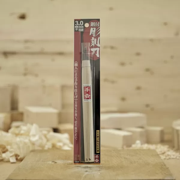 Japonské řezbářské mini-dláto SENKICHI s plochou čepelí - 3 mm