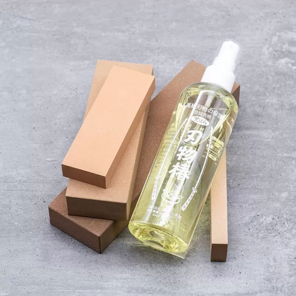 Brusný a ochranný přírodní olej KUROBARA z Kamélie ke konzervaci čepelí - 245 ml