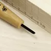 Japonské řezbářské mini-dláto MIKISYO Power Grip s V čepelí - 1,5 mm