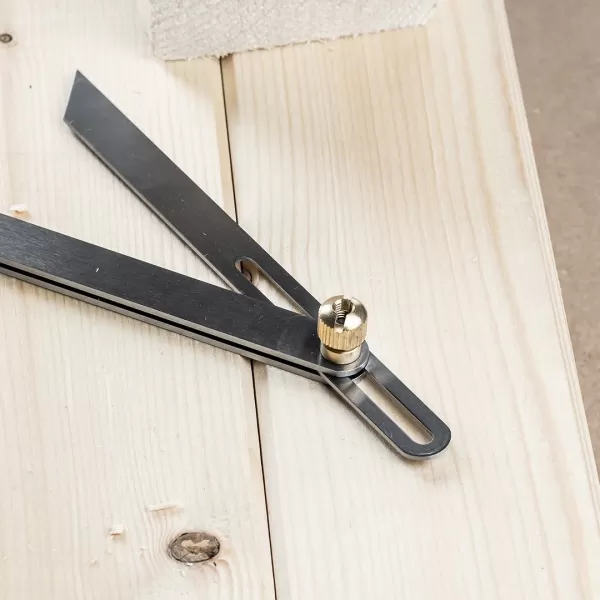 Nastavitelný nerezový pokosník SHINWA s výklopným ramenem - 150 mm