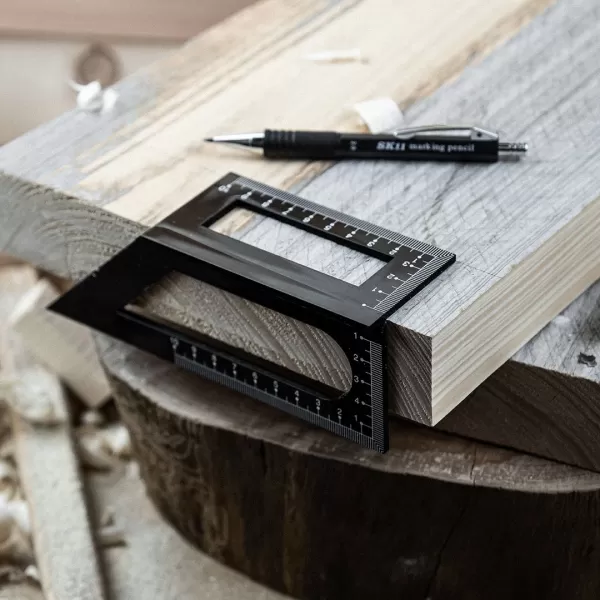 Japonské pokosové pravítko SK11 45 + 90° + 135° z polykarbonátu