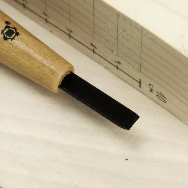 Japonské řezbářské mini-dláto MIKISYO Power Grip s V čepelí - 4,5 mm