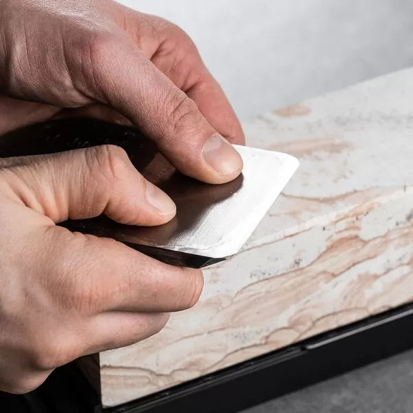 Přírodní brusný vodní kámen typ Amakusa - zrnitost 500 až 700