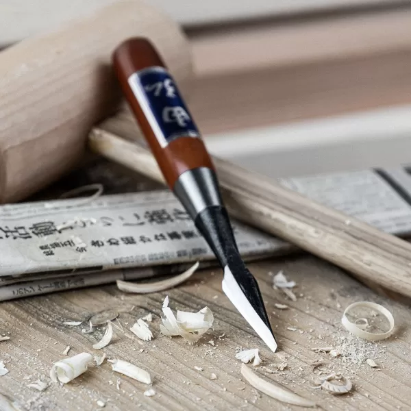 Japonské nožové řezbářské dláto YOSHIHIRO Tsuki Kurikogatana Nomi