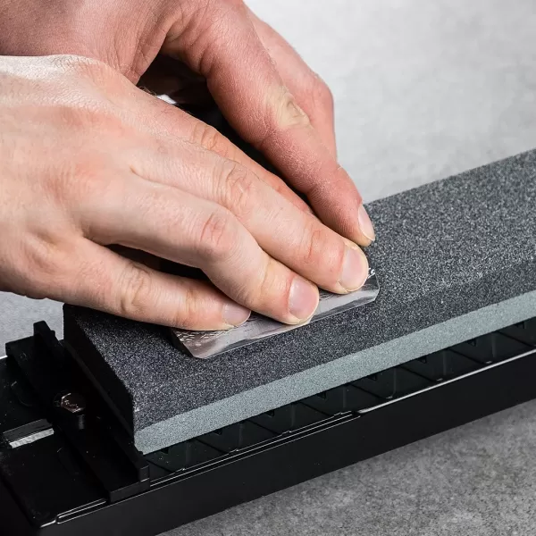 Japonský vodní brusný kámen E-VALUE - zrnitost 120 a 220