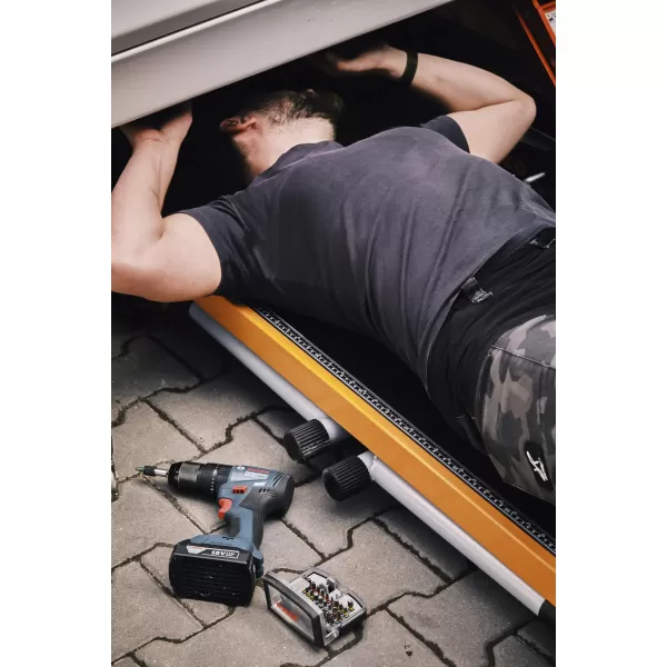 Multifunkční skládací stůl a plošina STRONGBOLD StrongBench B910