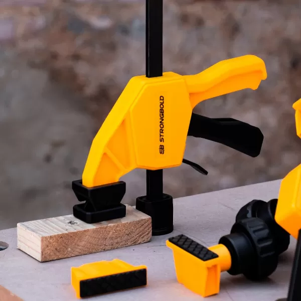 Svislá upínka - šroubovací svorka STRONGBOLD StrongClamp - 25 cm