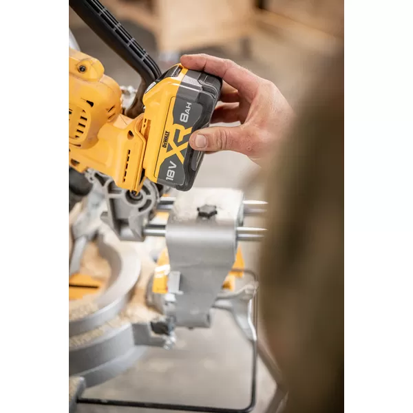 Aku pokosová pila DeWALT DCS782N, 18V, 305 mm
