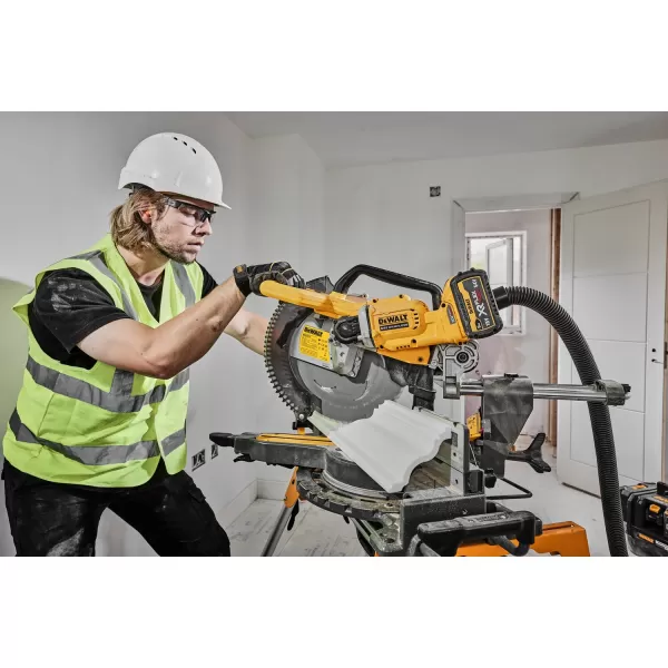 Aku pokosová pila DeWALT DCS781X2, 54V FLEXVOLT, 305mm