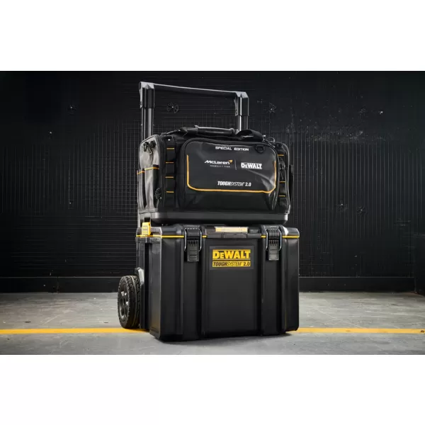 Taška 22" DeWALT DWST83542-1 McLaren toughsystem