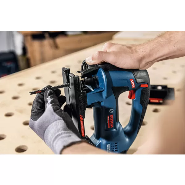 Aku kmitací pila Bosch EXST18V-155B EXPERT + L-Boxx