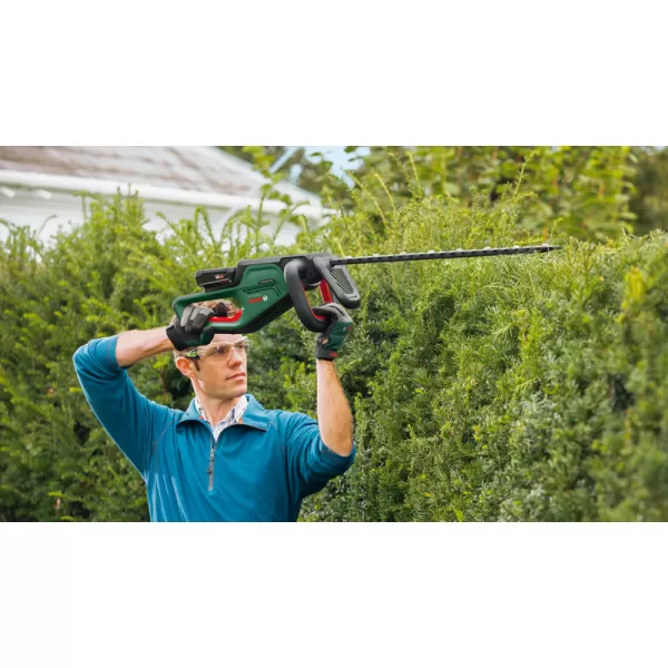 Aku nůžky na živý plot Bosch UniversalHedgeCut 18V-50