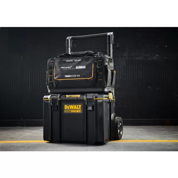 Taška 22" DeWALT DWST83542-1 McLaren toughsystem
