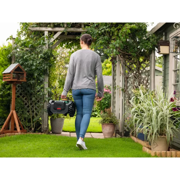 Robotická sekačka na trávu Bosch VISIMOW 18V-200, 06018E1100, 1x5,0Ah