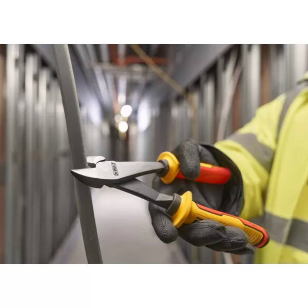 Kleště boční štípací DeWalt DWHT82801-0 1000V, laserem kalené, 160 mm