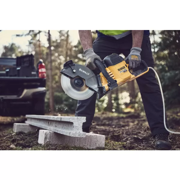 Aku rozbrušovací pila DeWalt DCS691X2, 54V Flexvolt