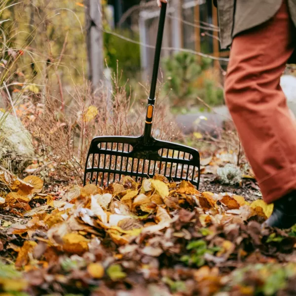 Hrábě lopatkové Fiskars OneClick
