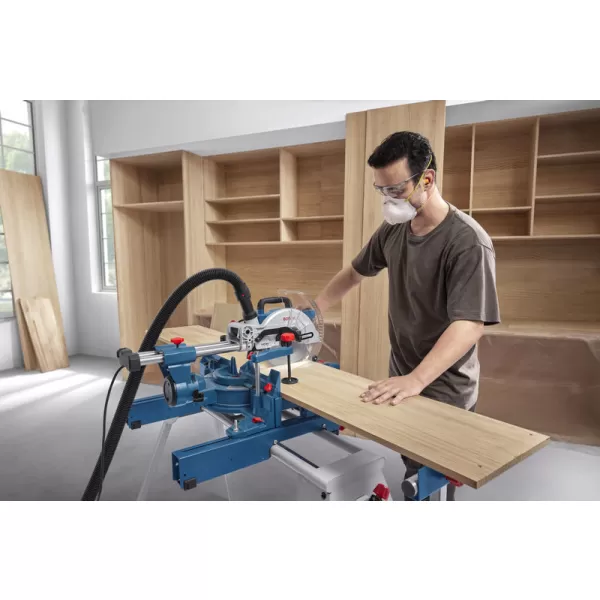 Pila pokosová Bosch GCM 305-216 S Professional, + kotouč