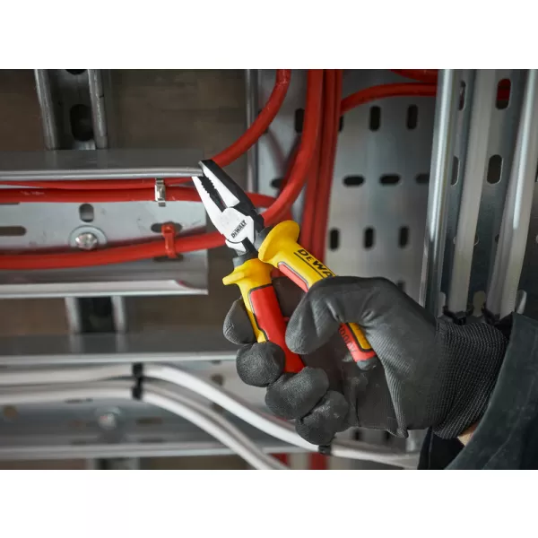 Kleště kombinované DeWalt DWHT82810-0 1000V, lasrem kalené, 160 mm